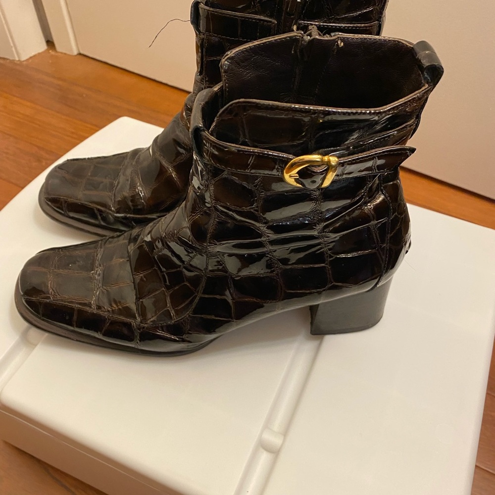 1990’s vintage patent brown leather bootie - Picture 11 of 13